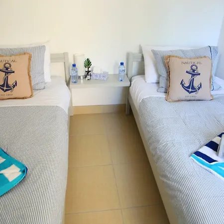 Everything At Your Doorstep * Paphos